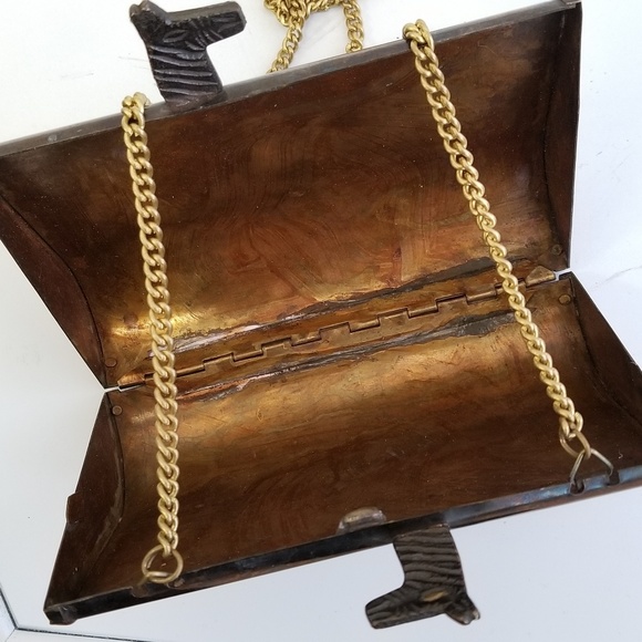 Vintage Brass Zebra Box Purse with Chain – African Safari-Inspired Bag - Picture 3 of 7